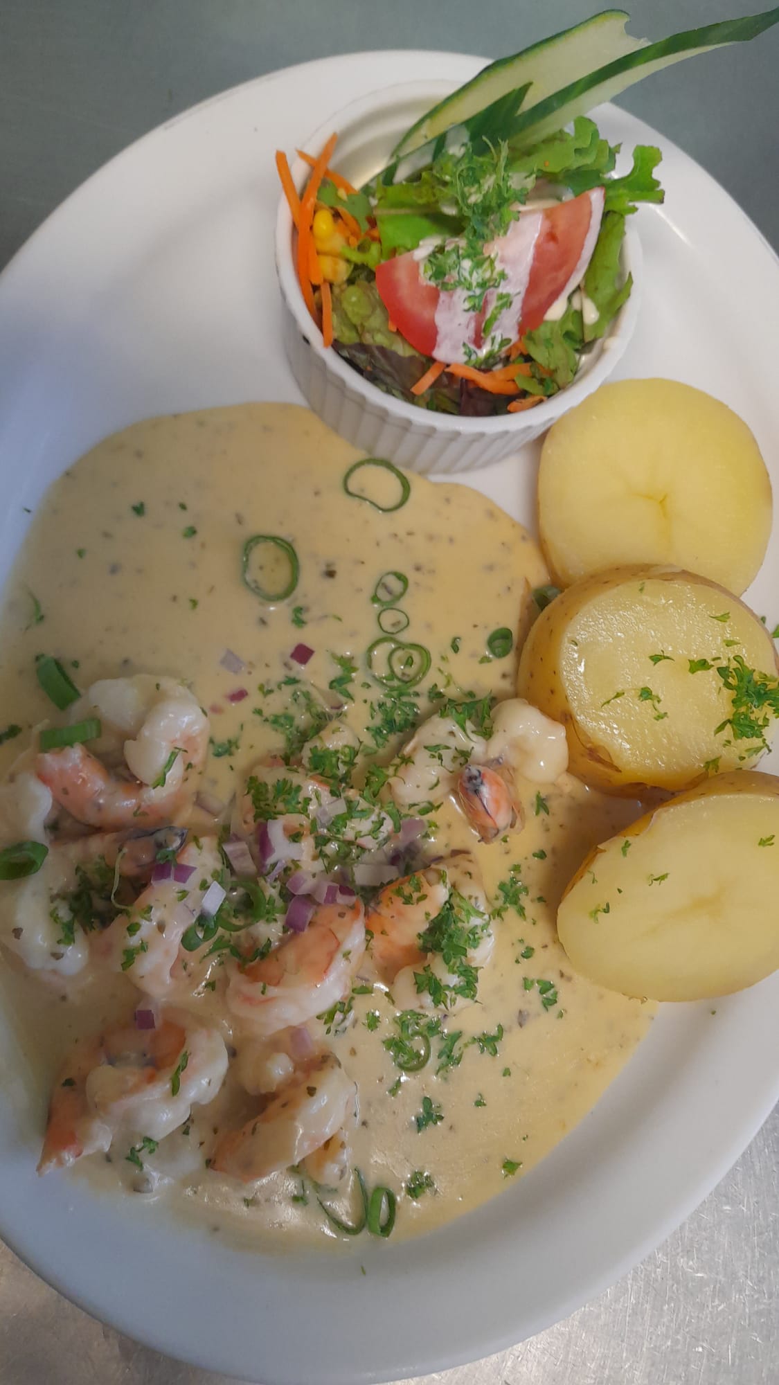 Garlic butter prawns preview